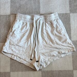 Talentless Cream Shorts